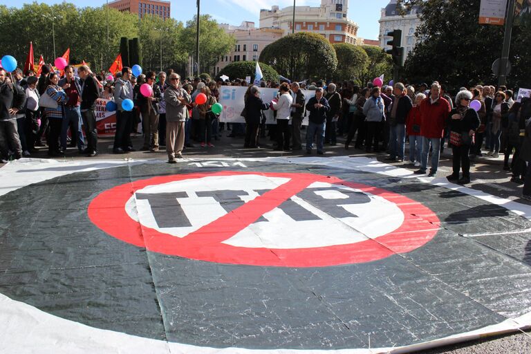 Акции протеста против соглашений о трансатлантической торговле в Европе