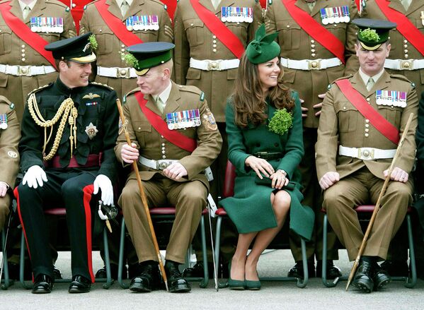 Принц Уильям и герцогиня Кэтрин на параде в честь Дня Святого Патрика