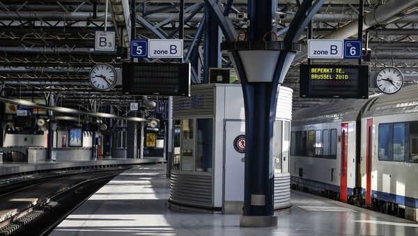 Пустая платформа на станции Midi-Zuid из-за забастовки работников в Брюсселе. Архивное фото