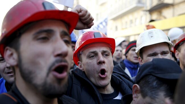 Шахтеры вышли на митинг в Киеве с требованием выплаты заработной платы от правительства