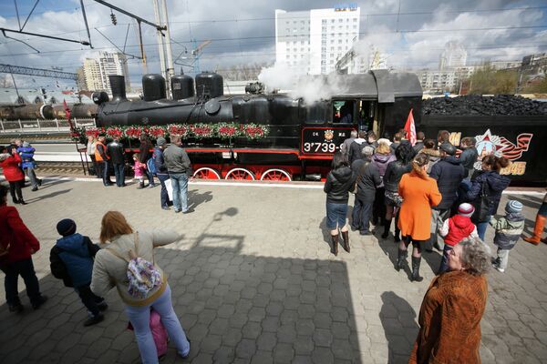 Прибытие ретропоезда Победа в Волгоград