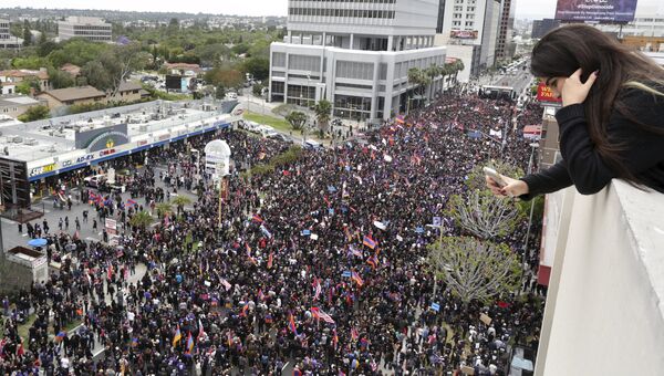 Демонстрация в Лос-Анджелесе, посвященная геноциду армян