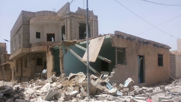 Разрушеное здание в Сане, Йемен. Архивное фото