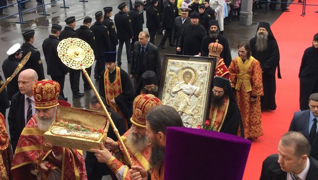 Ковчег с десницей Георгия Победоносца доставили в Рыбинск