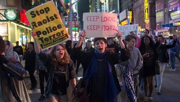 Акция протеста против полицейского насилия. Нью-Йорк