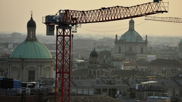 Вид на город с террасы Миланского кафедрального собора. Милан