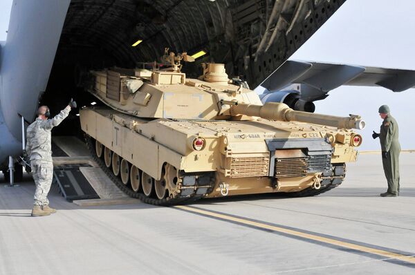 Американский танк M1A2 Abrams Американский танк M1A2 Abrams
