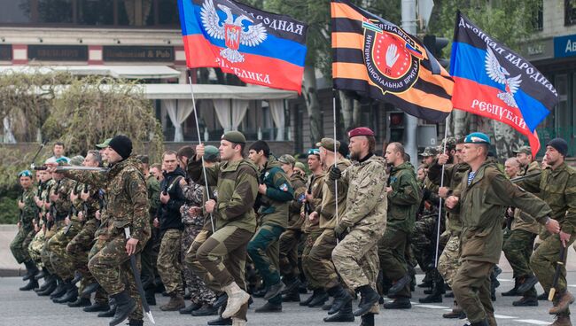 Репетиция Парада Победы в Донецке