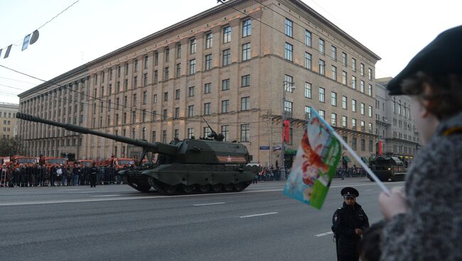 Самоходная артиллерийская установка (САУ) Коалиция-СВ. Архивное фото