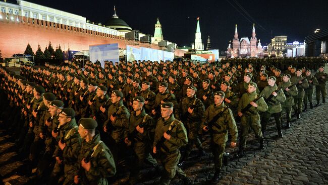 Репетиция военного парада в Москве в ознаменование 70-летия Победы в Великой Отечественной войне 1941-1945 годов