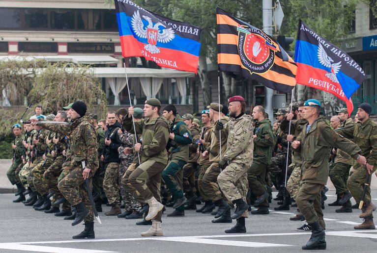 Репетиция Парада Победы в Донецке