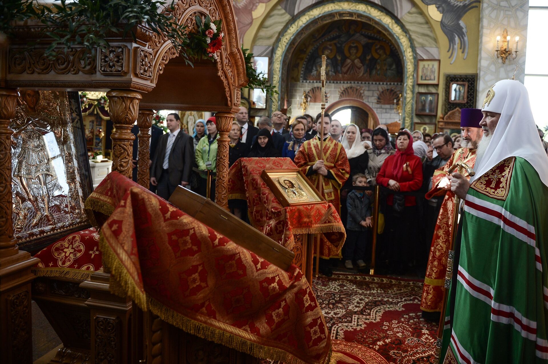 Патриаршее служение в день памяти великомученика Георгия Победоносца - РИА Новости, 1920, 07.11.2023