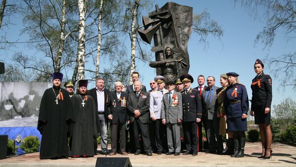 Открытие памятника регулировщице дорожного движения в Истринском районе Московской области