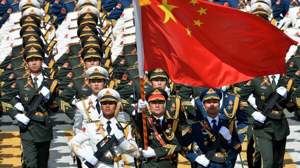 Военнослужащие Народно-освободительной армии Китая во время военного парада в ознаменование 70-летия Победы в Великой Отечественной войне