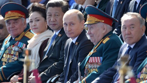 Президент Российской Федерации Владимир Путин во время военного парада в ознаменование 70-летия Победы в Великой Отечественной войне