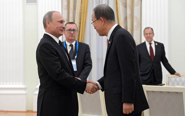 Президент России В. Путин встретился с Генеральным секретарем ООН Пан Ги Муном