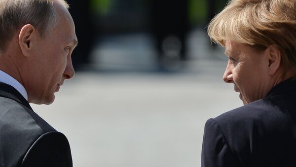 Президент Российской Федерации Владимир Путин и канцлер Федеративной Республики Германия Ангела Меркель. Архивное фото