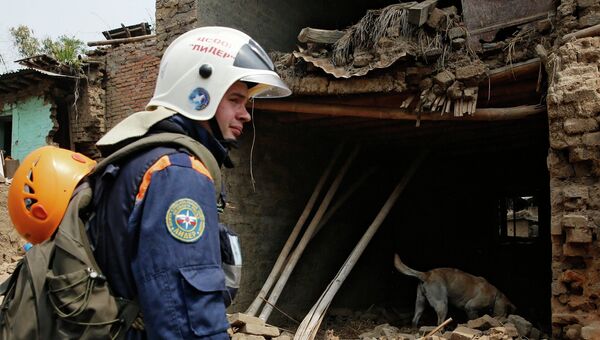 МЧС России участвует в поисково-спасательных работах в Непале. Архивное фото