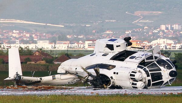 Вертолет миссии ЕС разбился в аэропорту Приштины. Косово, 12 мая 2015 год