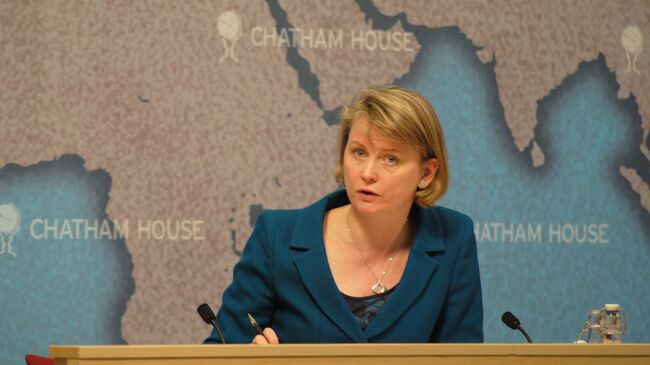 Иветт Купер