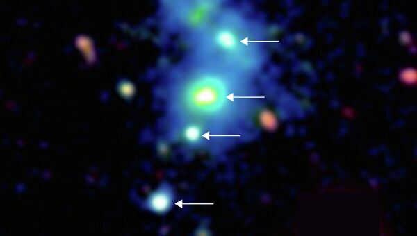 Четыре квазара, найденных в галактике SDSS J0841+3921 в созвездии Рыси