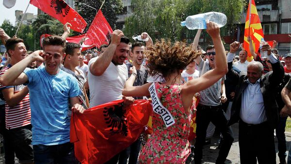 Антиправительственный митинг в столице Македонии, 17 мая 2015 года