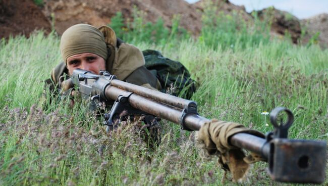 Боец батальона Викинги 1-ой Славянской бригады ДНР, архивное фото