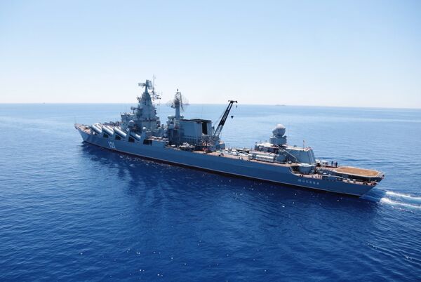 Гвардейский ракетный крейсер (ГРКР) Москва во время совместных военных учений России и Китая в Средиземном море Морское взаимодействие 2015