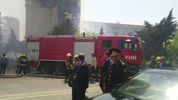 Работа пожарных в Баку