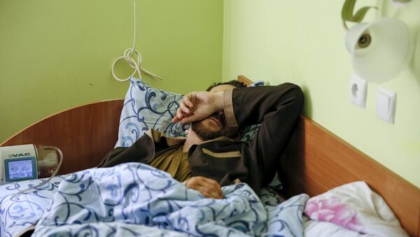 Задержанный якобы российский военный в госпитале Киева. 19 мая 2015