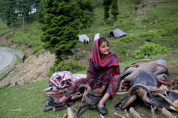 Лагерь кочевников в горах Кашмира