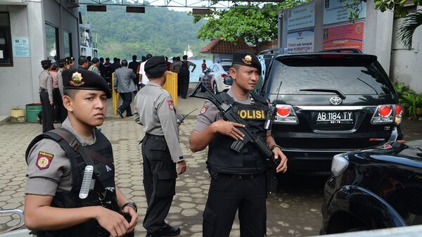 Сотрудники индонезийской полиции