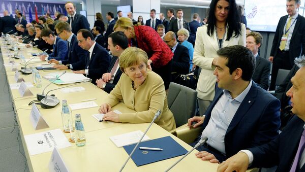 Канцлер Германии Ангела Меркель и премьер-министр Греции Алексис Ципрас на саммите Восточное партнерство в Риге, Латвия