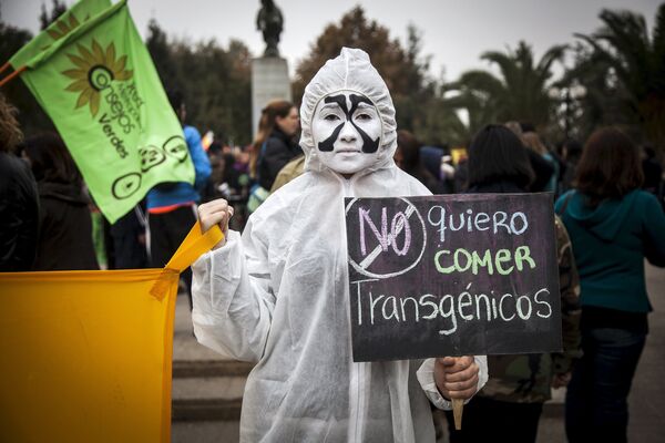 Акции протеста против продуктов с ГМО Марш против Монсанто в Чили