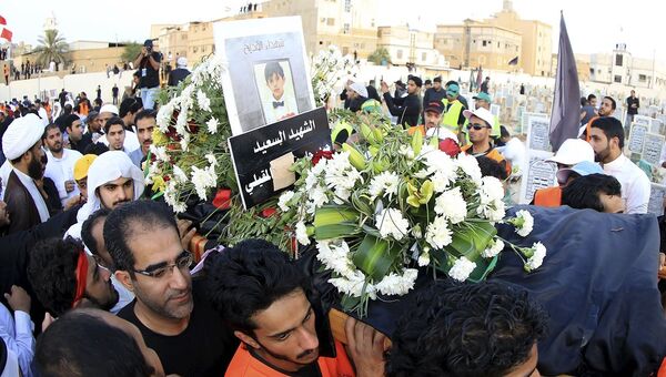 Похороны жертв теракта в Саудовской Аравии