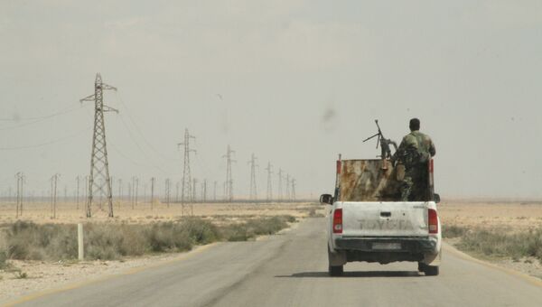 Сирийские ополченцы в окрестностях города Тадмор, Сирия