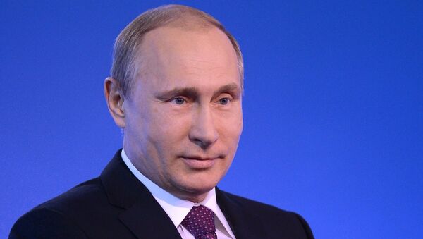 Президент РФ В.Путин принял участие в заседании бизнес-форума Деловой России. Архивное фото