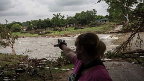 Последствия наводнения в Техасе, США
