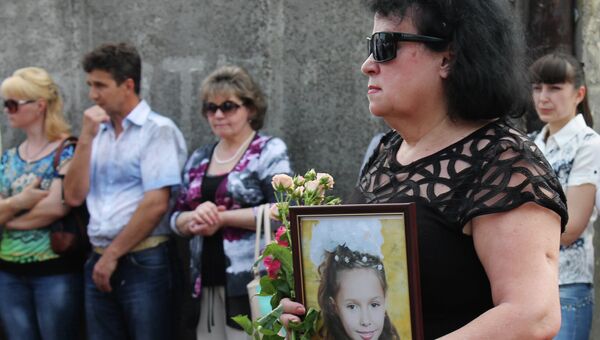 Похороны мирных жителей Горловки, погибших в результате недавних обстрелов города