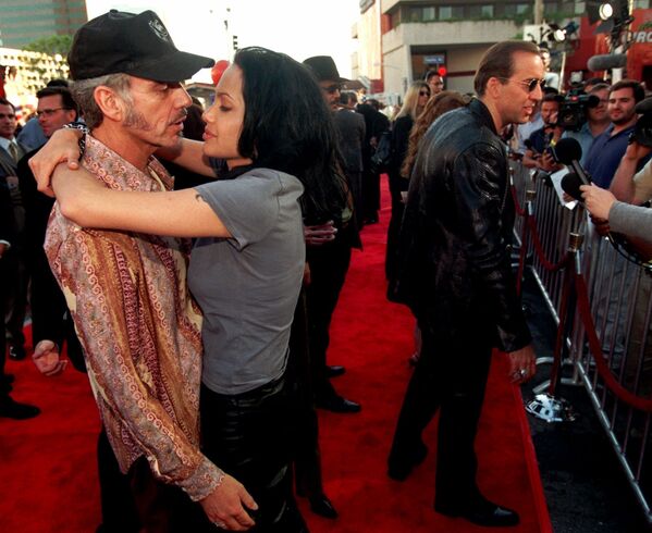 Анджелина Джоли и Билли Боб Торнтон во время премьеры фильма Угнать за 60 секунд