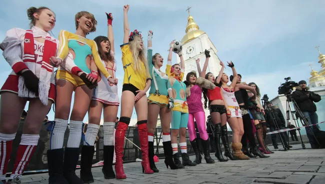 Участницы женского движения FEMEN. Архивное фото