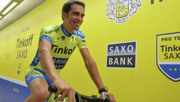 Лучший велогонщик мира по итогам 2014 года, двукратный победитель профессиональной велогонки Тур де Франс Альберто Контадор. Архивное фото