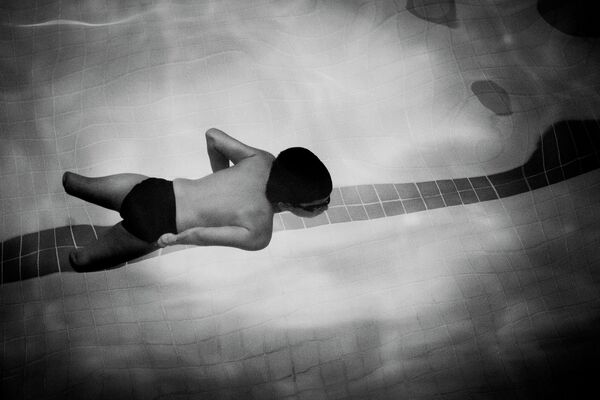 Фотография из серии Как рыбка фотографа Аделя Пазьяра (Иран), представленная на Международном конкурсе фотожурналистики имени Андрея Стенина