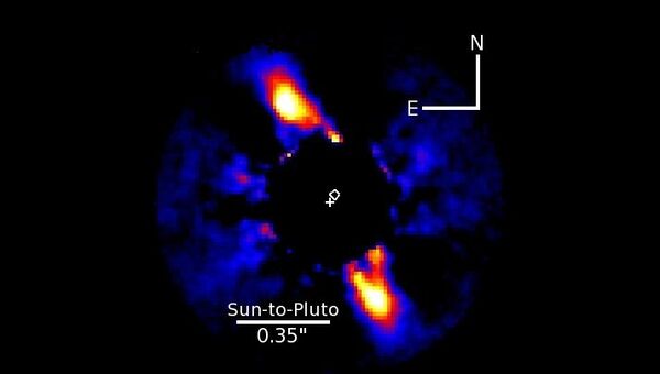 Молодая планетная система у звезды HD 115600
