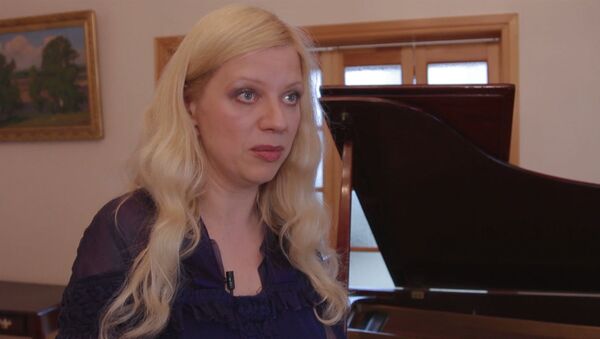 Это гражданская война – американская пианистка Лисица о конфликте в Донбассе