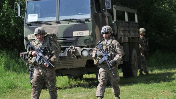 Американские военные во время учений на Украине. Архивное фото