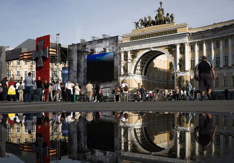 Дворцовая площадь в Санкт-Петербурге