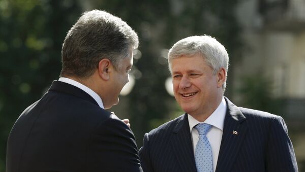 Встреча президента Украины Петра Порошенко и премьер-министра Канады Стивена Харпера в Киеве