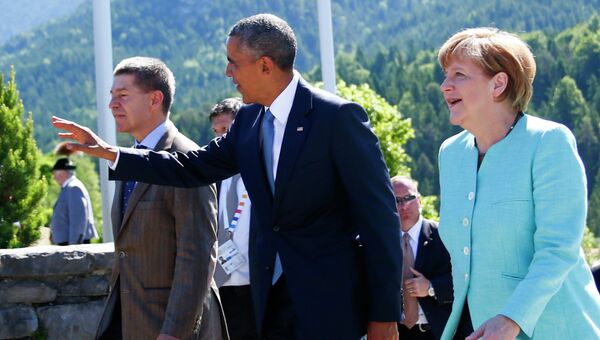 Барак Обама и Ангела Меркель в общине Крюн