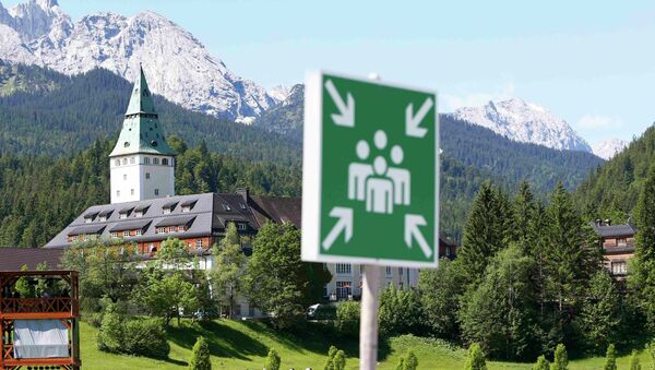 Вид на замок Эльмау в Баварии, где проходит саммит G7